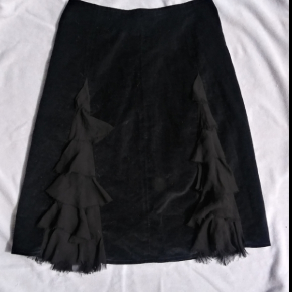 Odille Dresses & Skirts - Odille midi black skirt